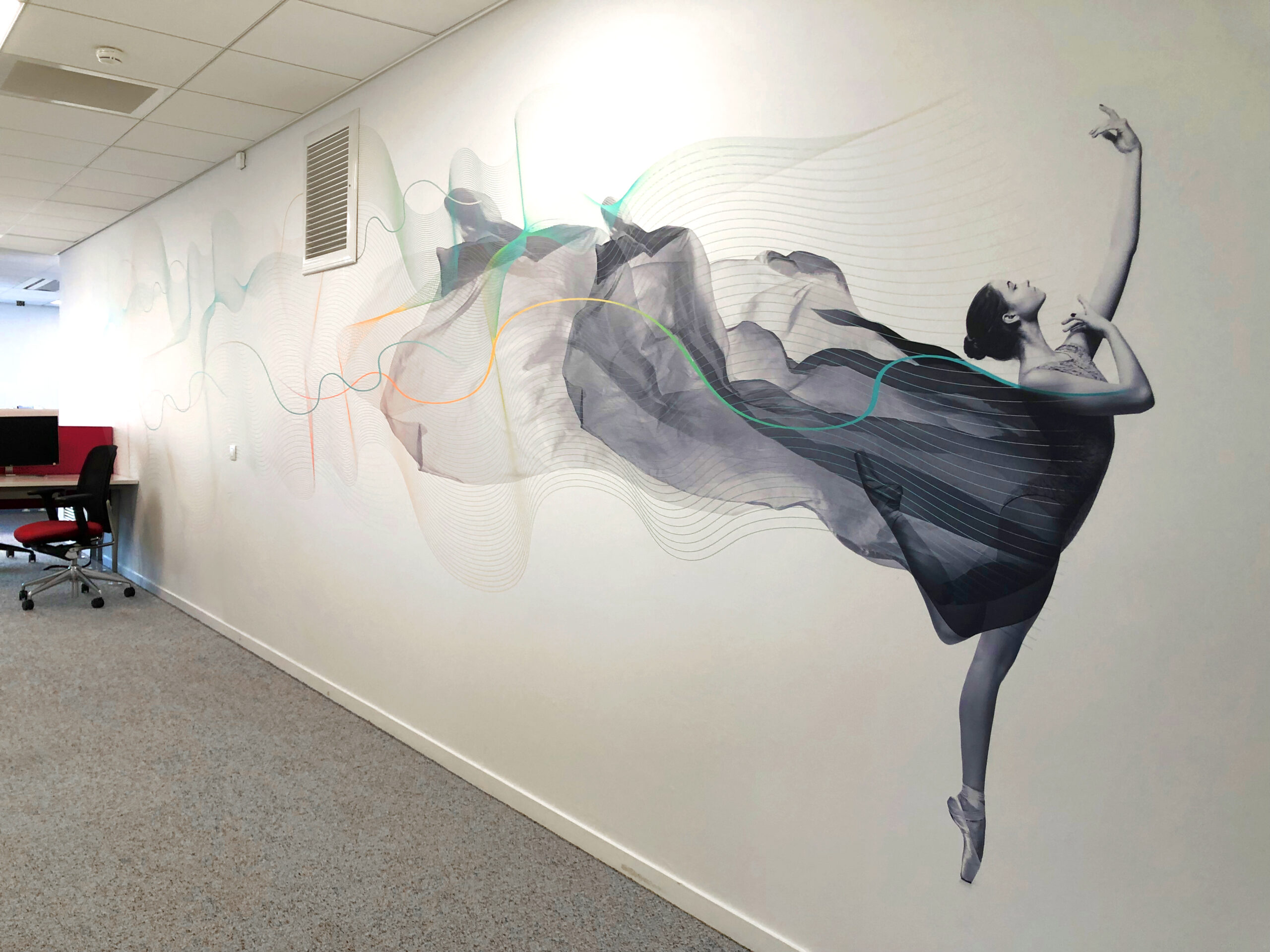 4_Exhibit-Group_Expertise_Design-espace_fresque-danse