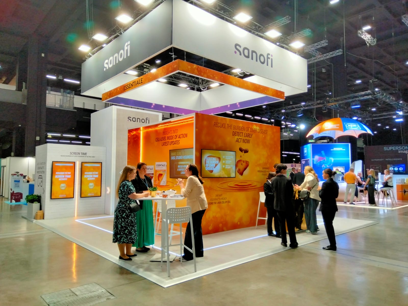 4_Exhibit-Group_Expertise_Stand_Sanofi